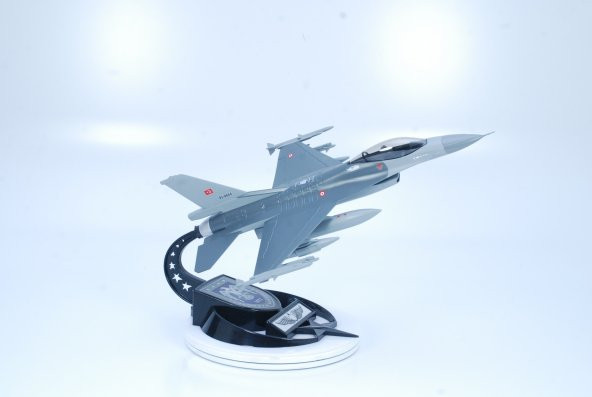 AKINCILAR FİLO MAKET UÇAK F-16C 1:48 Ölçek(B:30cm-K:20cm) - 4