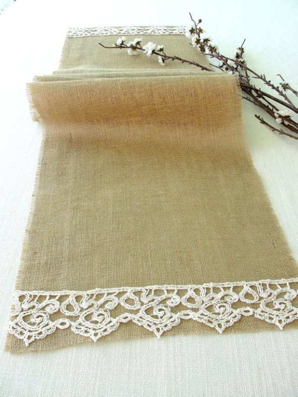 Runner Jüt Dantelli Kısa Kenar 40x200 Cm ürün görseli