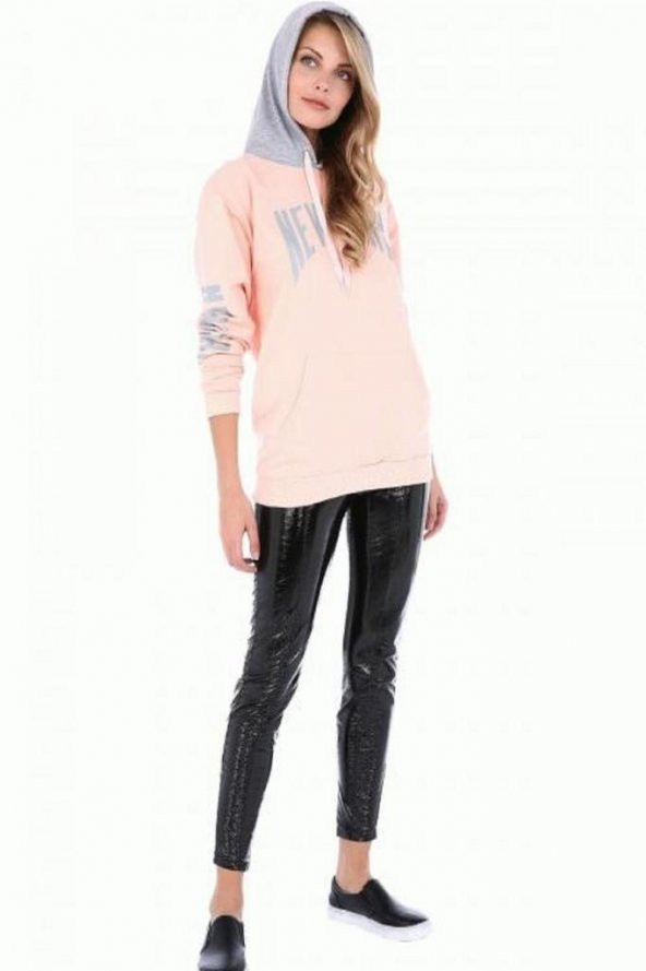 Kapüşonlu Kol ve Göğüs Baskılı Pudra Kadın Sweatshirt - 2