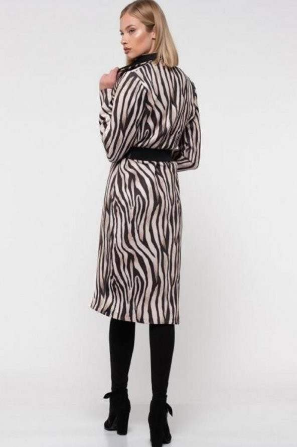 Kemerli Zebra Desenli Uzun Kadın Ceket - 5