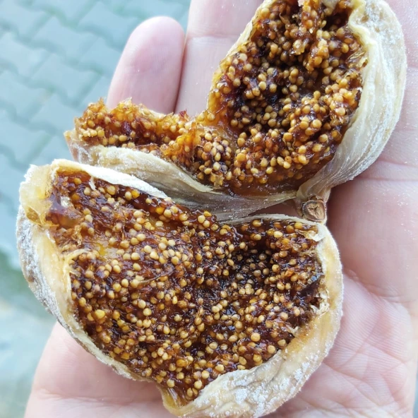 Uzun Yaşam Şehri Nazilli'den % 100 Doğal Ballı Naturel Dağ İnciri 1Kg - 2