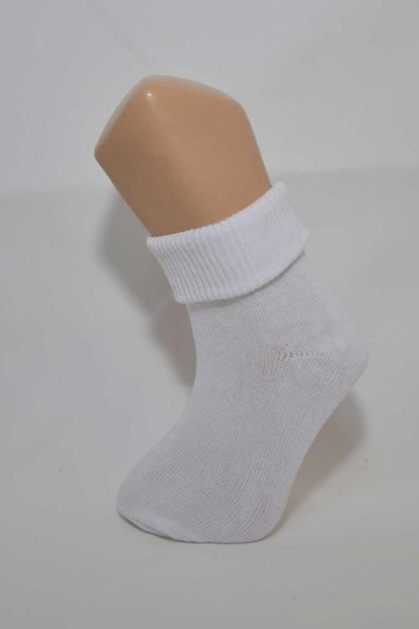 4’lü Beyaz Renk Likralı Soket Çorap