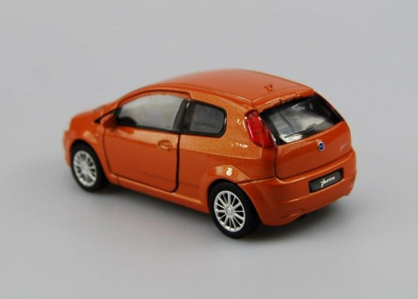 Fiat Grande Punto 1/36 Ölçek DieCast Çek Bırak Metal Model Araba - 3