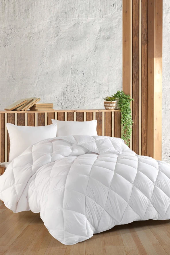 Zeynep Tekstil Çift Kişilik Yorgan+2 Adet Yastık