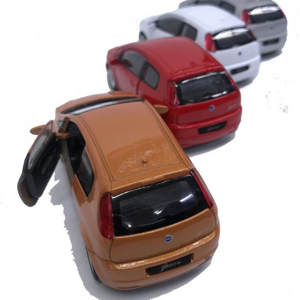 1:36 Metal Model Klasik Çek Bırak Fiat Grande Punto Oyuncak Araba - 4