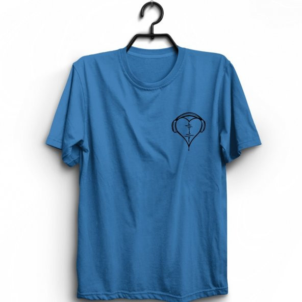 Kulaklık Kalp Ritim Müzik Baskılı T-shirt