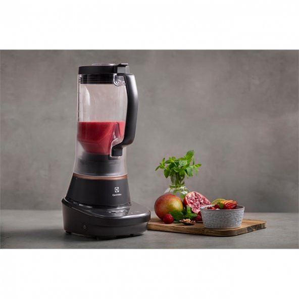 Electrolux E7tb1-4Gb Taşınabilir Şişeli Pulse Özellikli Granit Siyah 900W Smoothie Blender - 5