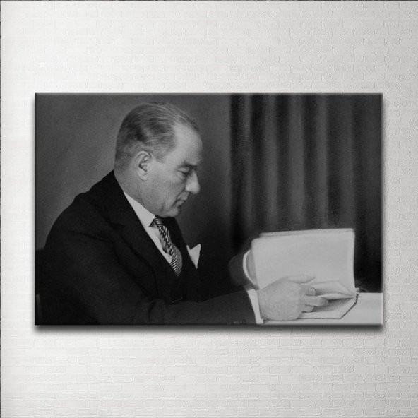 Siyah Beyaz Atatürk Kanvas Tablo