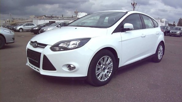 Ford Focus 3 Hb kalın stepne 2011 2014 Bagaj Havuzu - 2