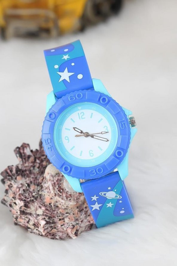 Amay Yıldız Tasarımlı Mavi Renk Silikon Kordonlu Çocuk Saati