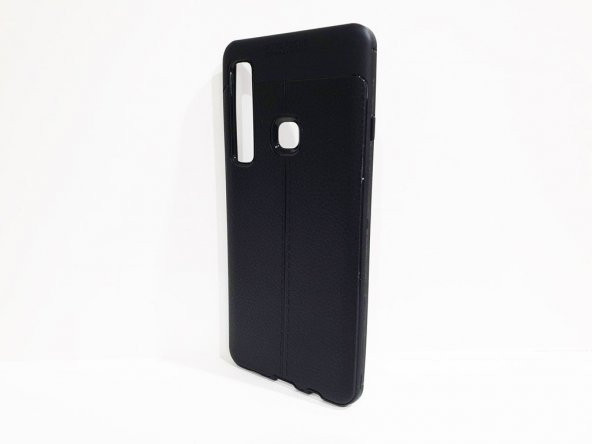 Samsung Galaxy A9 2018 Siyah Rubber Kılıf - 3