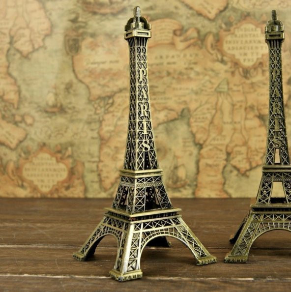 Romantik hediye Paris Eyfel Kulesi