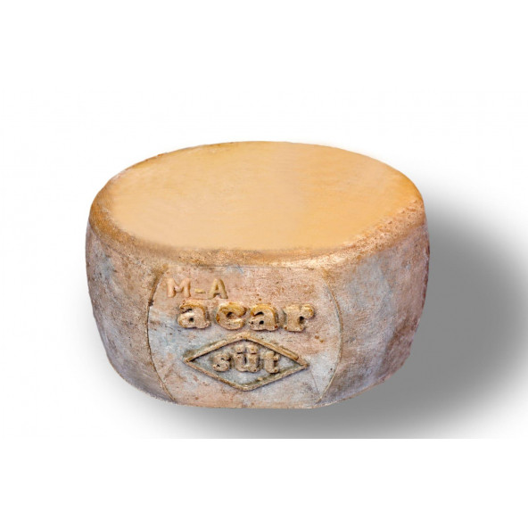 Eski Kaşar Peyniri (Kars Kaşarı) 12.2 Kg -12.5 Kg.