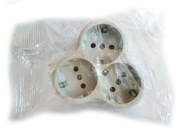 3lü Üçgen Grup piriz - Topraklı - 3500 W - 2