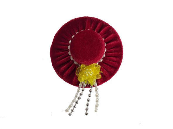 Sarı Çiçekli Kırmızı Kadife Boncuklu Lastikli Şapka Toka
