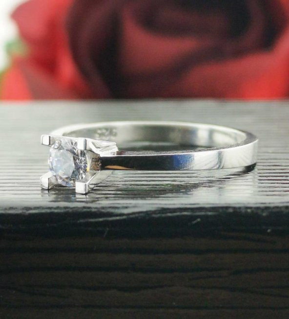 925 Ayar Gümüş Pırlanta Montür Tektaş Yüzük - Resim 6