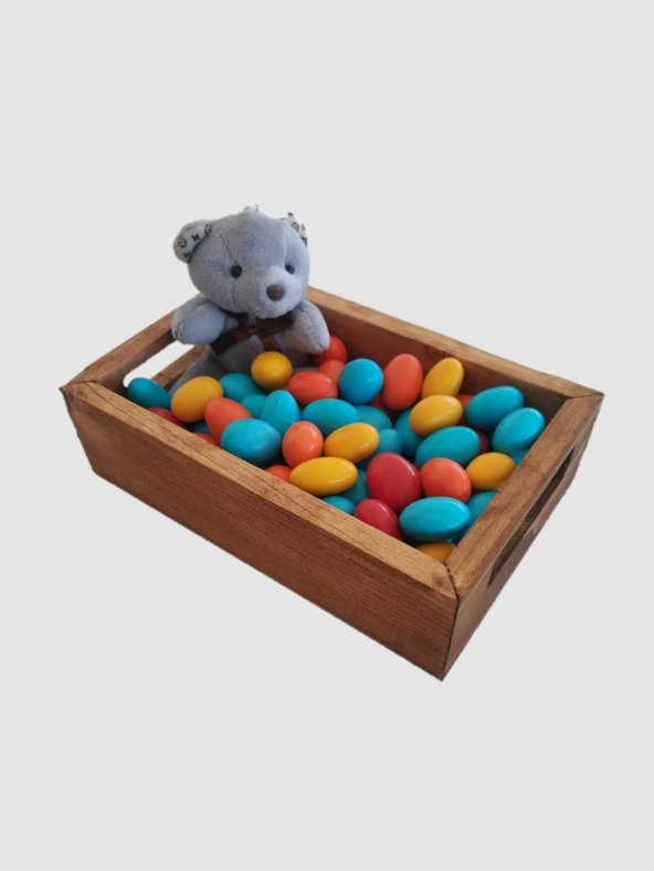 Dekoratif Ahşap Mini Kutuda Oyuncak ve  Çikolatalı Renkli Drajeler