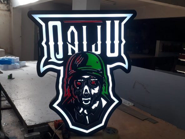 Daiju Yazılı Butik Özel Tabela 3D LED Tabela Neon Etkili Işıklı Kutu Harf Tabela 30x45cm Pleksiglass