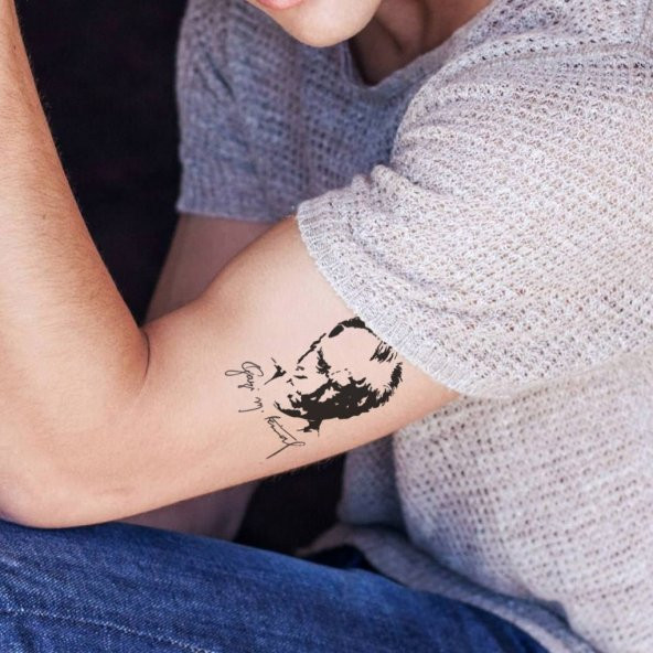 Atatürk Geçici Dövme,Geçici Tattoo 15,5x16 cm,Vücut Dövmesi,Kol Bilek Dövme,Boyun Dövme,Sırt Dövme