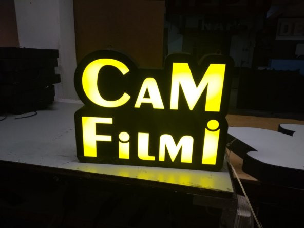 Oto Cam Filmi Yazılı Tabelası 3D LED Tabela Neon Etkili Işıklı Kutu Harf Tabela 30x45cm Pleksiglass