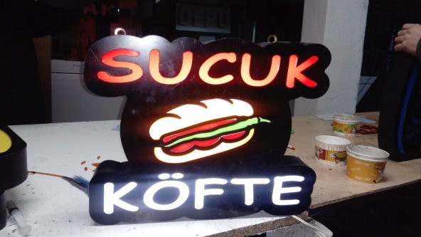 Sucuk Köfte Yazılı Tabelası 3D LED Tabela Neon Etkili Işıklı Kutu Harf Tabela 30x45cm Pleksiglass ürün görseli