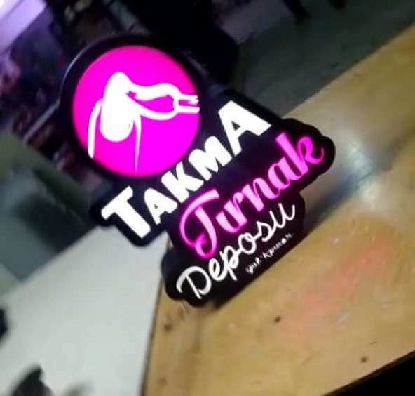 Takma Tırnak Yazılı Kuafor Tabelası 3D Led Tabela Neon Etkili Işıklı Pleksi Kutu Harf Depo Tabela ürün görseli 1