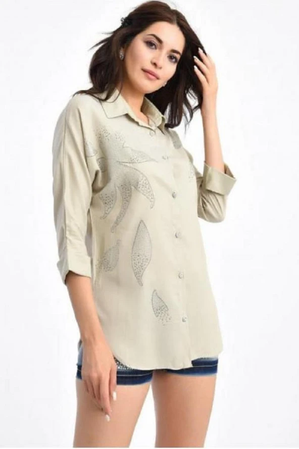 Yaprak Taş Dizili Kısa Kollu Bej Kadın Gömlek - 3