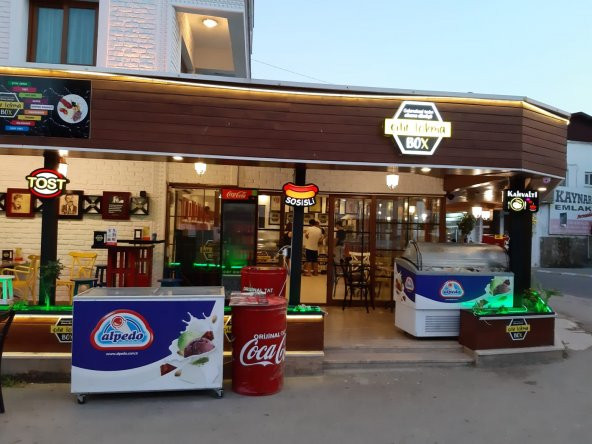 Tost ve Sosisli Tabelası 3D Led Neon Etkili Işıklı Kutu Harf Tatlıcı Cafe Restaurant Tabelaları ürün görseli