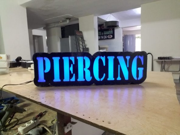 Piercing Tattoo Yazılı Tabela 3D Led Neon Etkili Işıklı Tabela Kutu Harf Depo Reklam Tabela Beyaz
