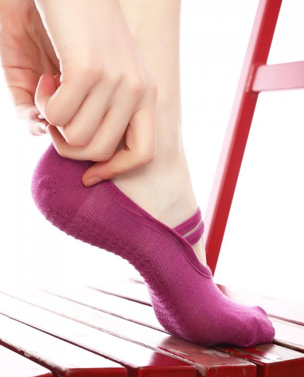 Mor Pilates ve Yoga Çorabı Kaydırmaz Tabanlı - Resim 7