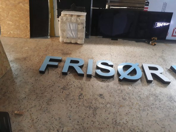 Kutu Harf Tabela Kompozit LED Işıklı Frisor Vedbaek Yazılı Tabelası 30x45 cm Pleksiglass Tabela - 3