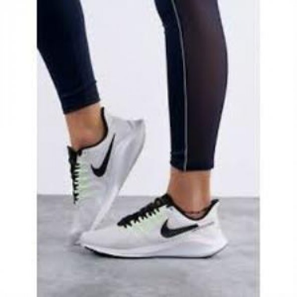 WMNS NIKE AIR ZOOM VOMERO 14