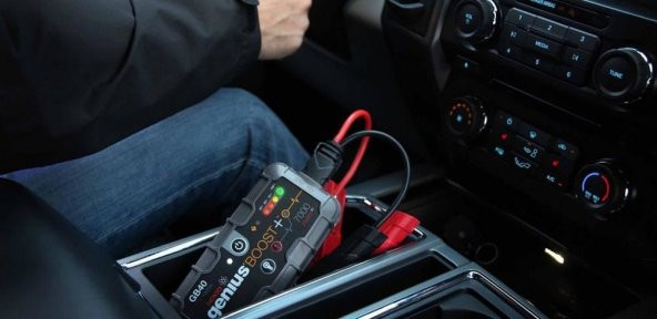 NOCO Genius GB40 12V 1000Amp Ultrasafe Lityum Akü Takviye + Powerbank + Led Lamba - Resim 3