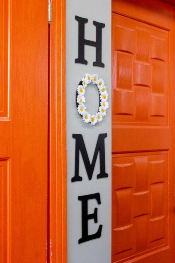 Home Yazılı Beyaz Papatya Süslü Siyah Ahşap Duvar Yazısı - 4