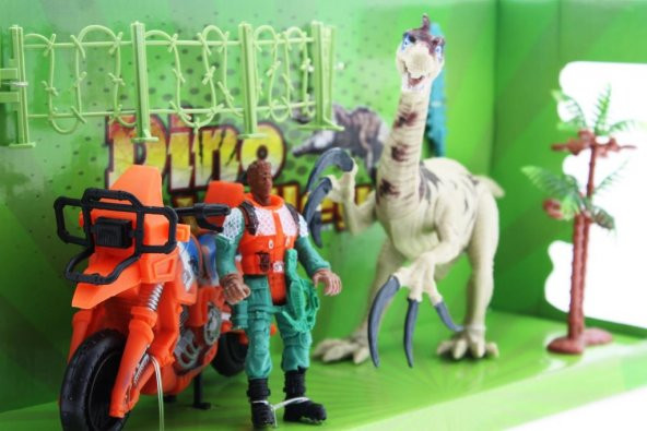 Dinozor Avcısı Motorlu  Oyun Seti - 2