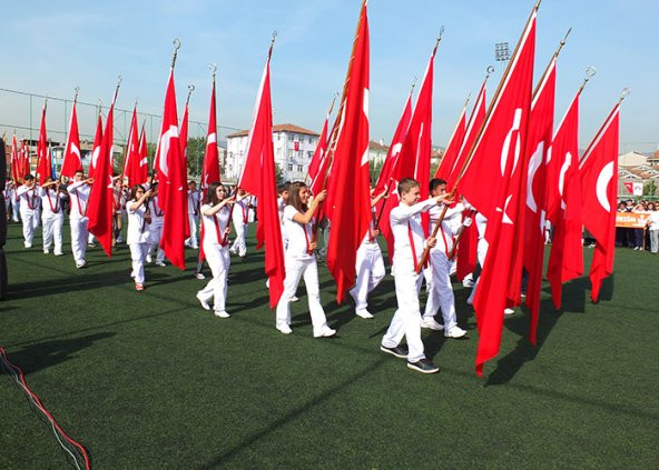 Tören Bayrağı + Tören Direği + Hamayil