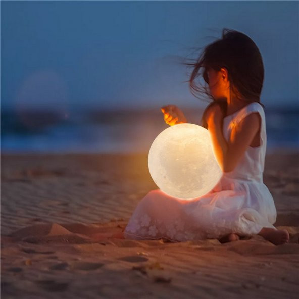 Büyük Boy Ay Gece Lambası 20 Cm 16 Renkli Dokunmatik Uzaktan Kumandalı