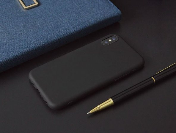İphone 8 Plus için silinebilir soft silikon kılıf