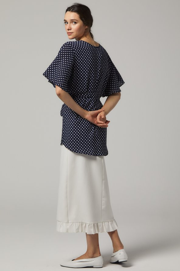 BAYAN BLUZ KRUVAZE SORALLİNE''4197 LACİVERT PUANTİYELİ