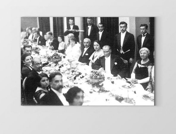 Atatürk Yemek Masası Tablosu