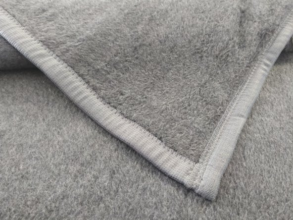 Başaran Tek Kişilik Kurumlara Özel Düz, Sade, Desensiz Lüks Peluş Battaniye - 3