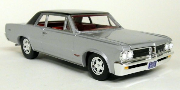 Autoworld 1/24 Ölçek - 1964 Pontiac GTO Silver - 2