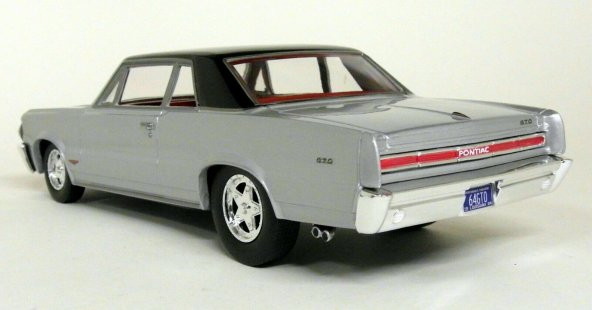 Autoworld 1/24 Ölçek - 1964 Pontiac GTO Silver - 4