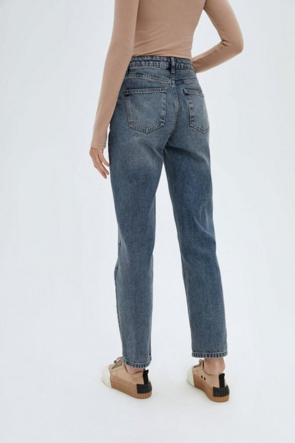HerTon Önü fermuarlı , Metal düğmeli, Arka 2 cepli,  Kirletilmiş soluk efektli, Normal bel Casual jean, Klasik paçalı, Pamuk kumaş 0965-622 - 9