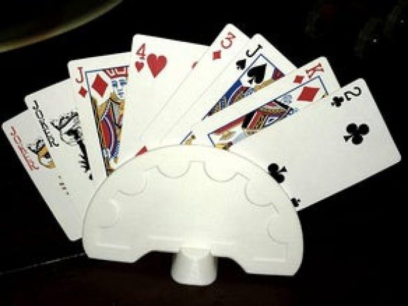 İskambil Uno Kart Tutucu Oyun Kartlık Oyuncak Dizme Sıralama