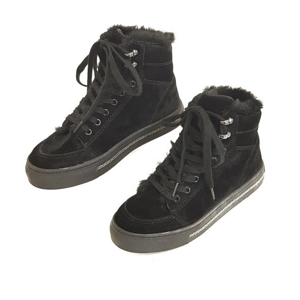 İNCİ KADIN BOT - 3