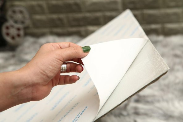 Renkli Duvarlar Kendinden Yapışkanlı 8,5 mm Krem Esnek Sünger Duvar Paneli NW01 - 10