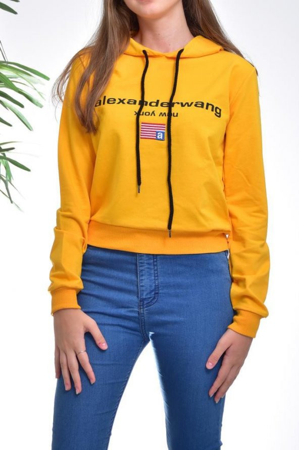 Kulis Kadın Sarı Yazı Baskılı Kapşonlu Kısa sweatshirt