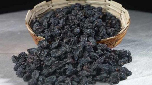 Siyah Üzüm Çekirdeksiz Yumuşak Yeni Mahsül Taze 1. Kalite 2 Kg