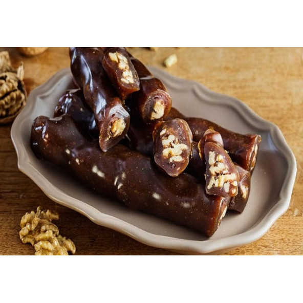 Ev Yapımı Üzüm-Dut Pekmezli Bol Cevizli Sucuk 750 Gr